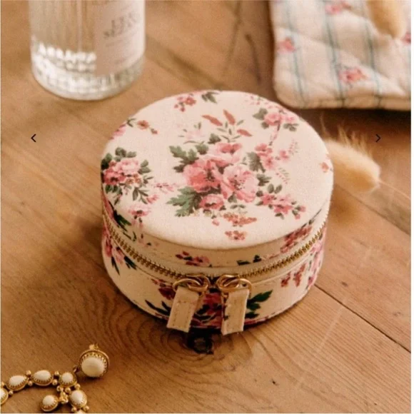Sézane Jewelry Case Vintage Flower Print Organic Cotton - Picture 1 of 8
